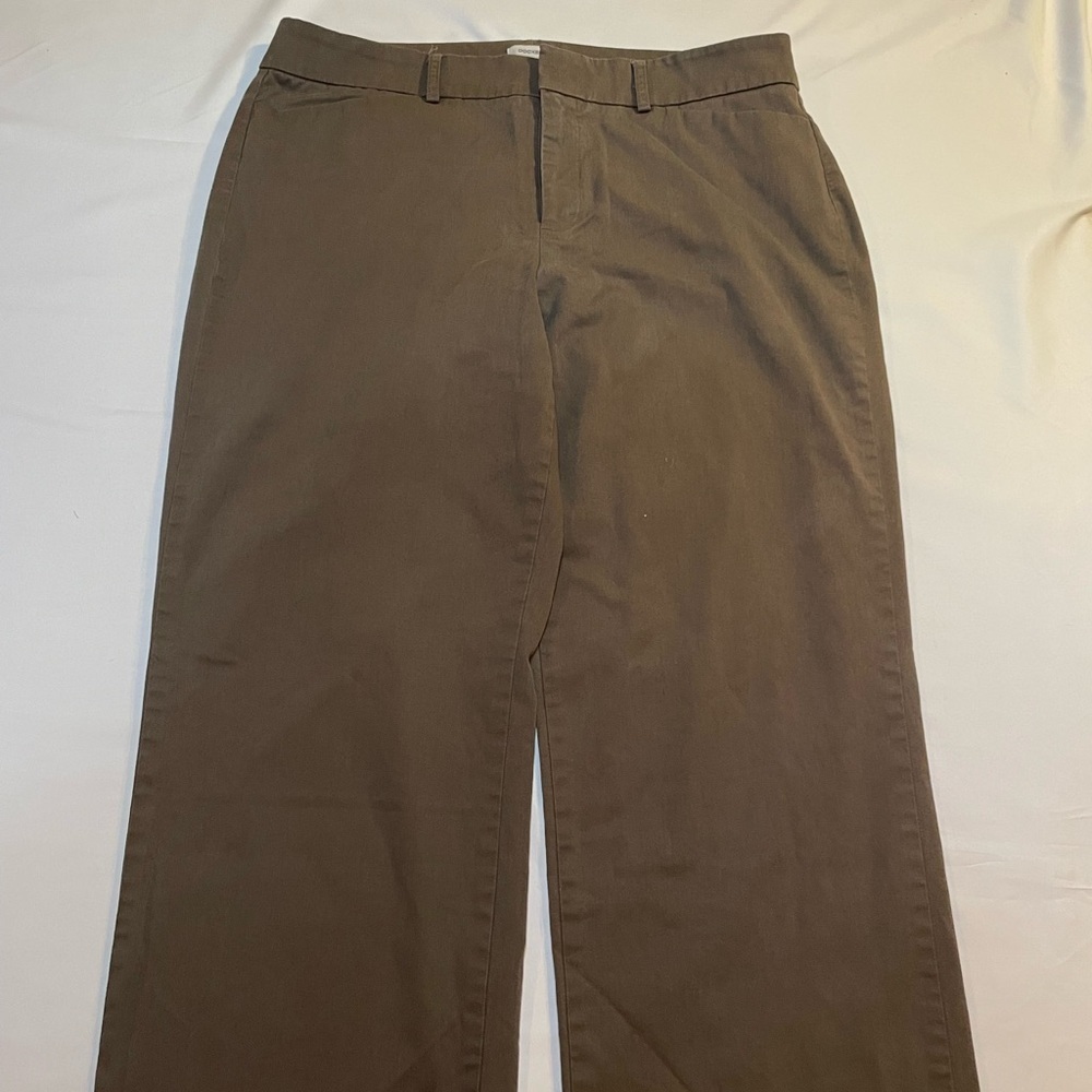 Dockers Women's Ideal Fit Brown Khakis, Size 12 Long, Classic & Comfortable